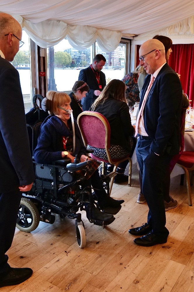 Prime Minister and MPs praise Phab for leading the way in inclusive youth clubs