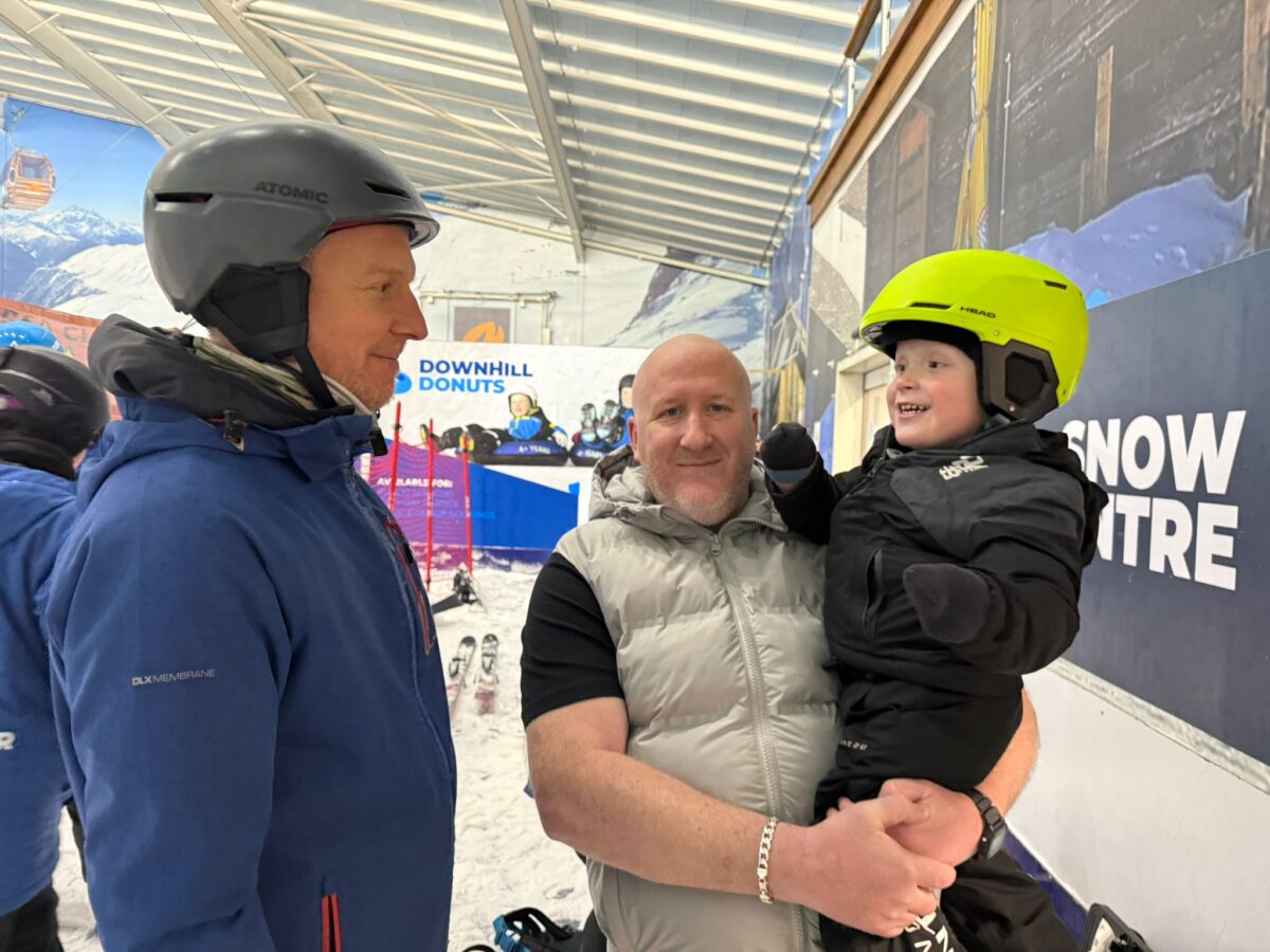 Happy family time as Phab members enjoy an inclusive ski day at The Snow Centre in Hemel Hempstead